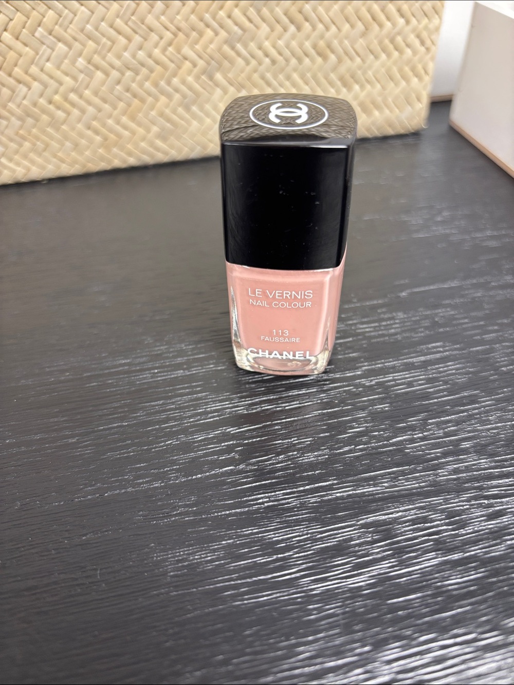 CHANEL Le Vernis Nail Colour 113 Faussaire - Soft Pink Nude